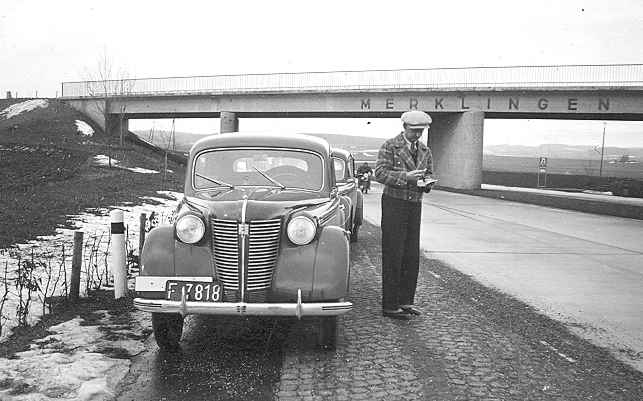 1937 38 neue Opel Olympia auf dem Weg in den S den