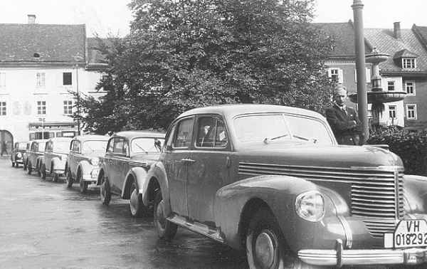 1939 der neue Opel Kapit n vor Olympias und Kadett