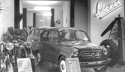 ganz neu: der Fiat 600 - mit Schiebefenstern