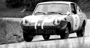 Bertone-Fiat 850 Racer Team